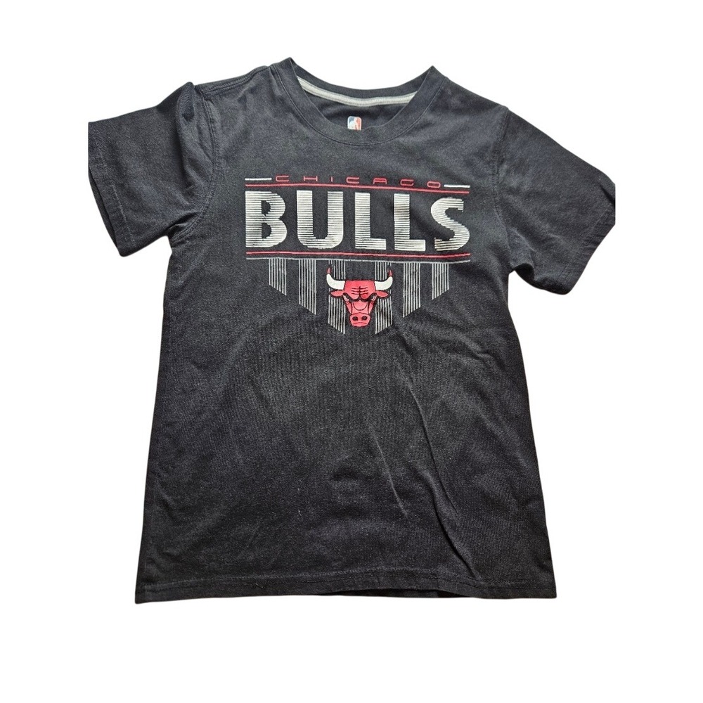 NBA Chicago Bulls Youth T-Shirt Boys Medium 10-12 Graphic Tee